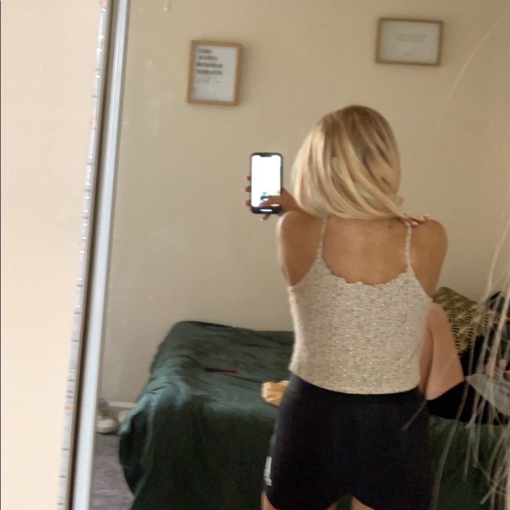Tank top - Picture 2 of 3